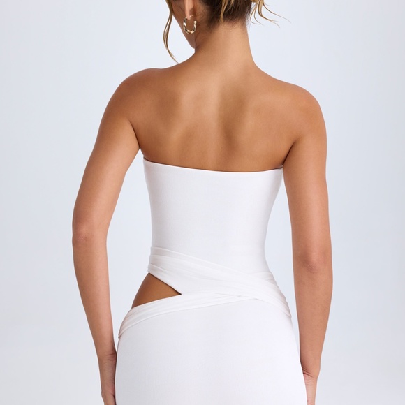 Oh Polly Cut-Out Bandeau Mini Dress in White Size SS - Picture 3 of 3